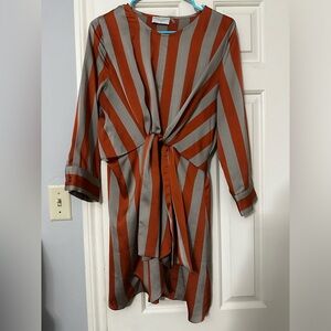 Dress Forum Size Medium orange and Gray dress